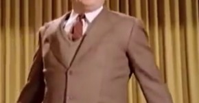 Frasi celebri di Fantozzi 17 ecco alcune delle celebri frasi del ragionier Ugo Fantozzi, incarnazione dell'impiegato del tempo che fu